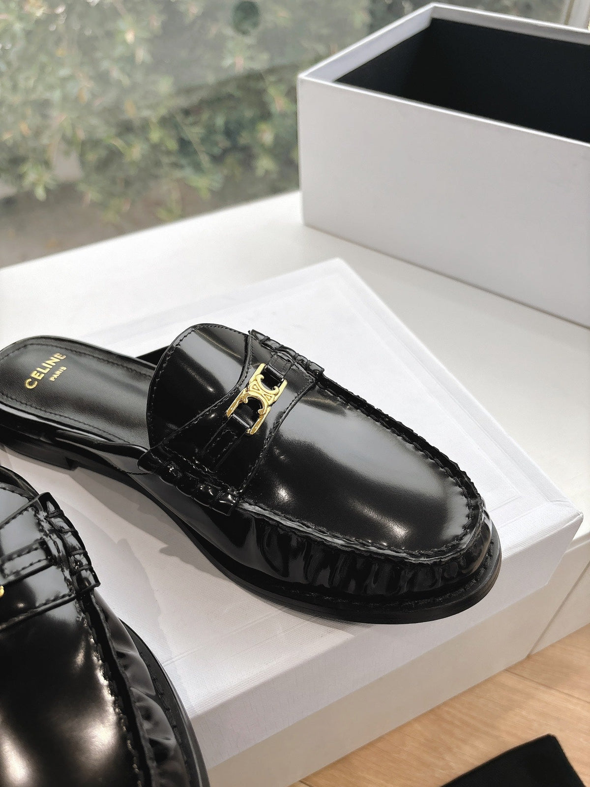 CELINE Slippers Brown Leather 285953