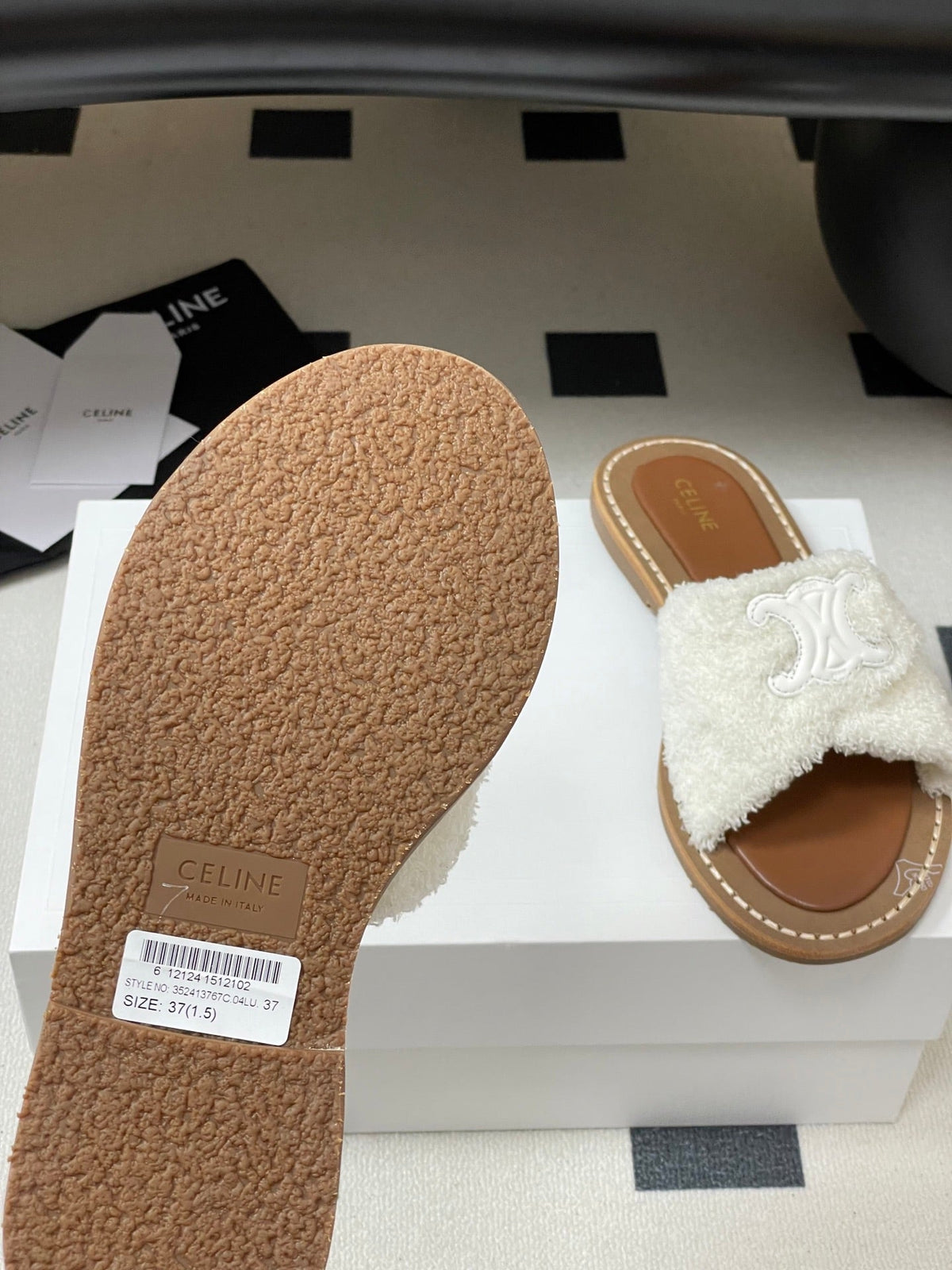 CL 25s Lympia Twisted Sandal White Brown Sheepskin Plush Cloth 416657