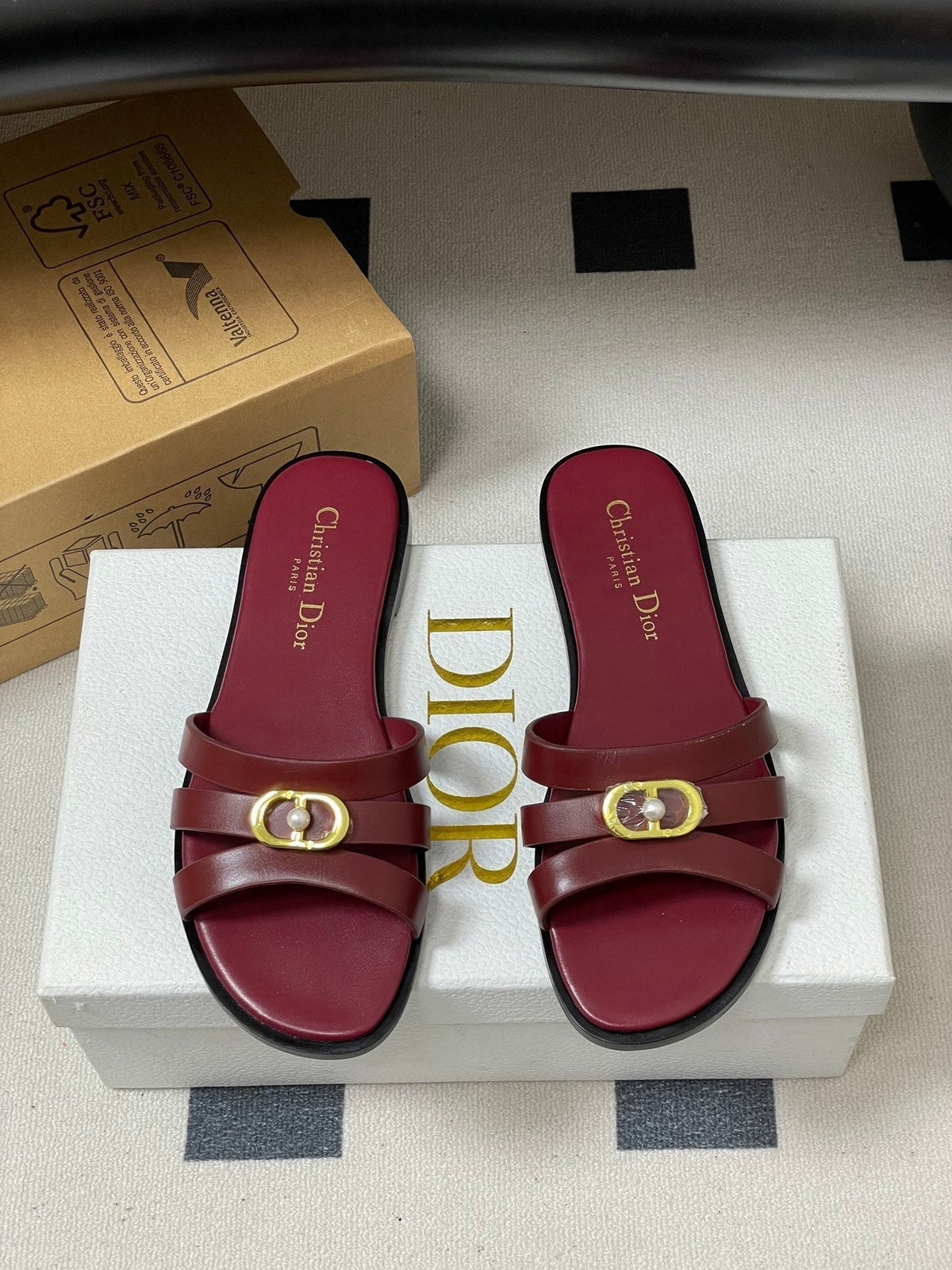 CD 26 Chunky Heel Sandals Burgundy Leather 593529