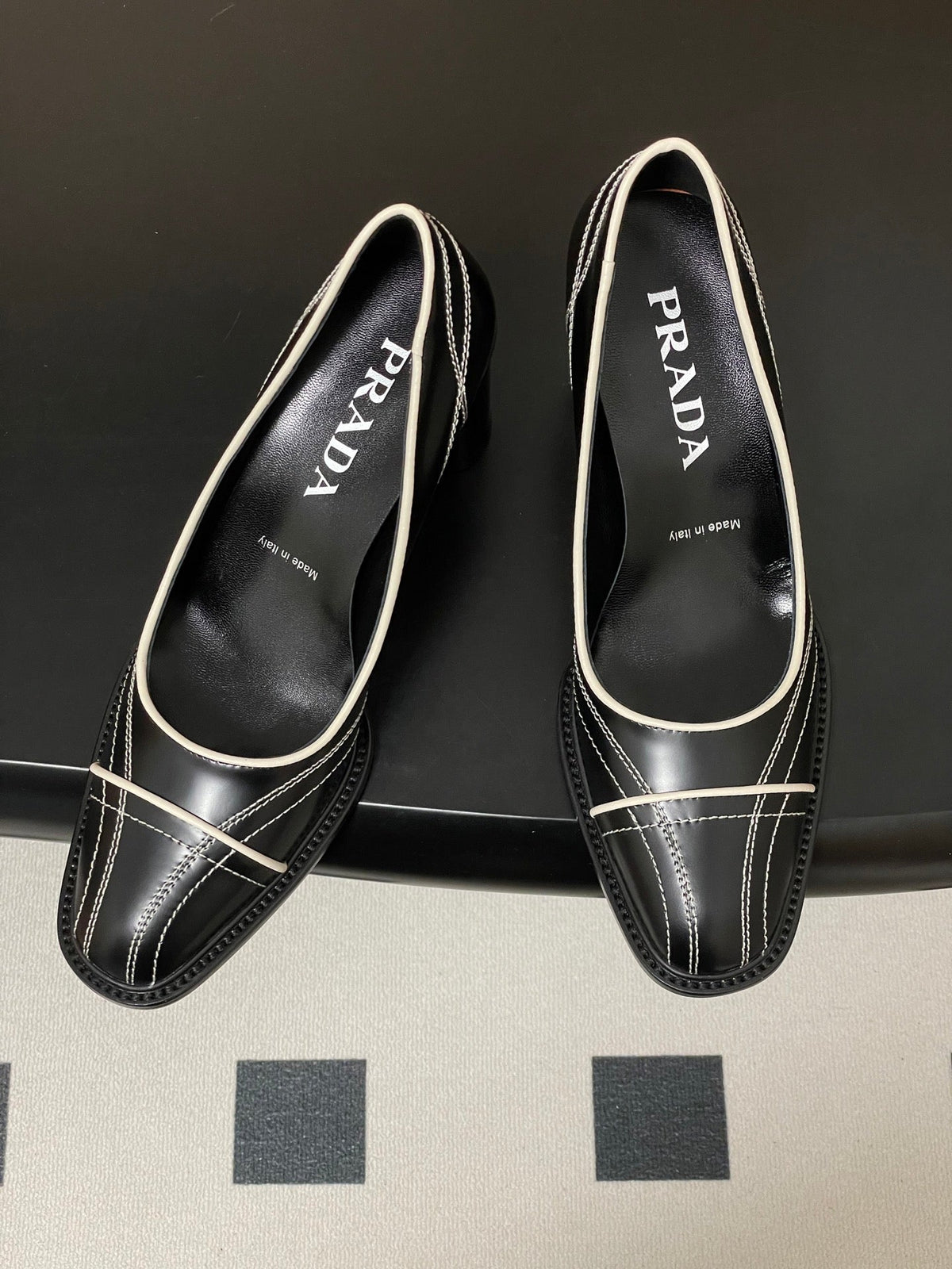 PRA 26SS Pump 70 Black White Cowhide 593843