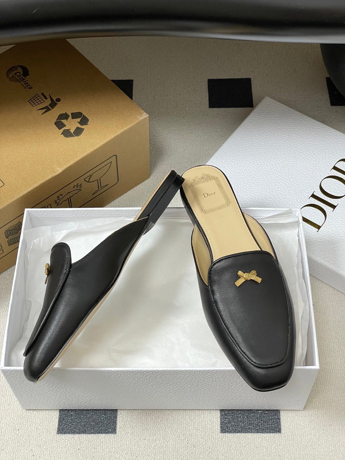 CD 26 Baby Bow Flat Mule Black Cowhide Sheepskin 632597