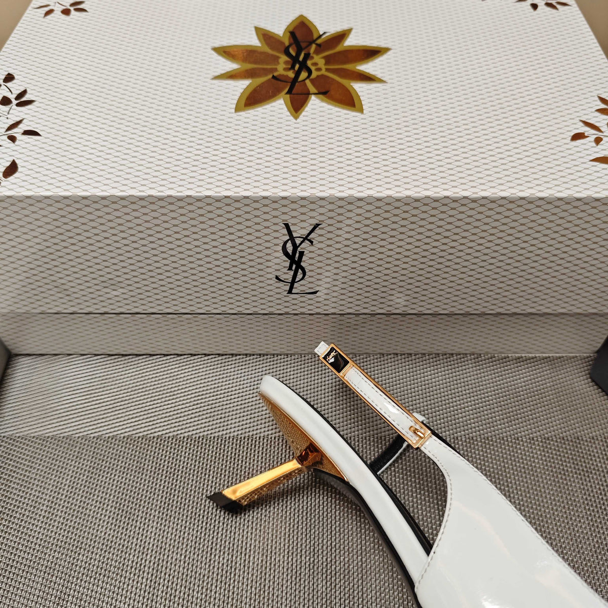 YSL Babylone Slingback 5.5cm White Glossy Leather