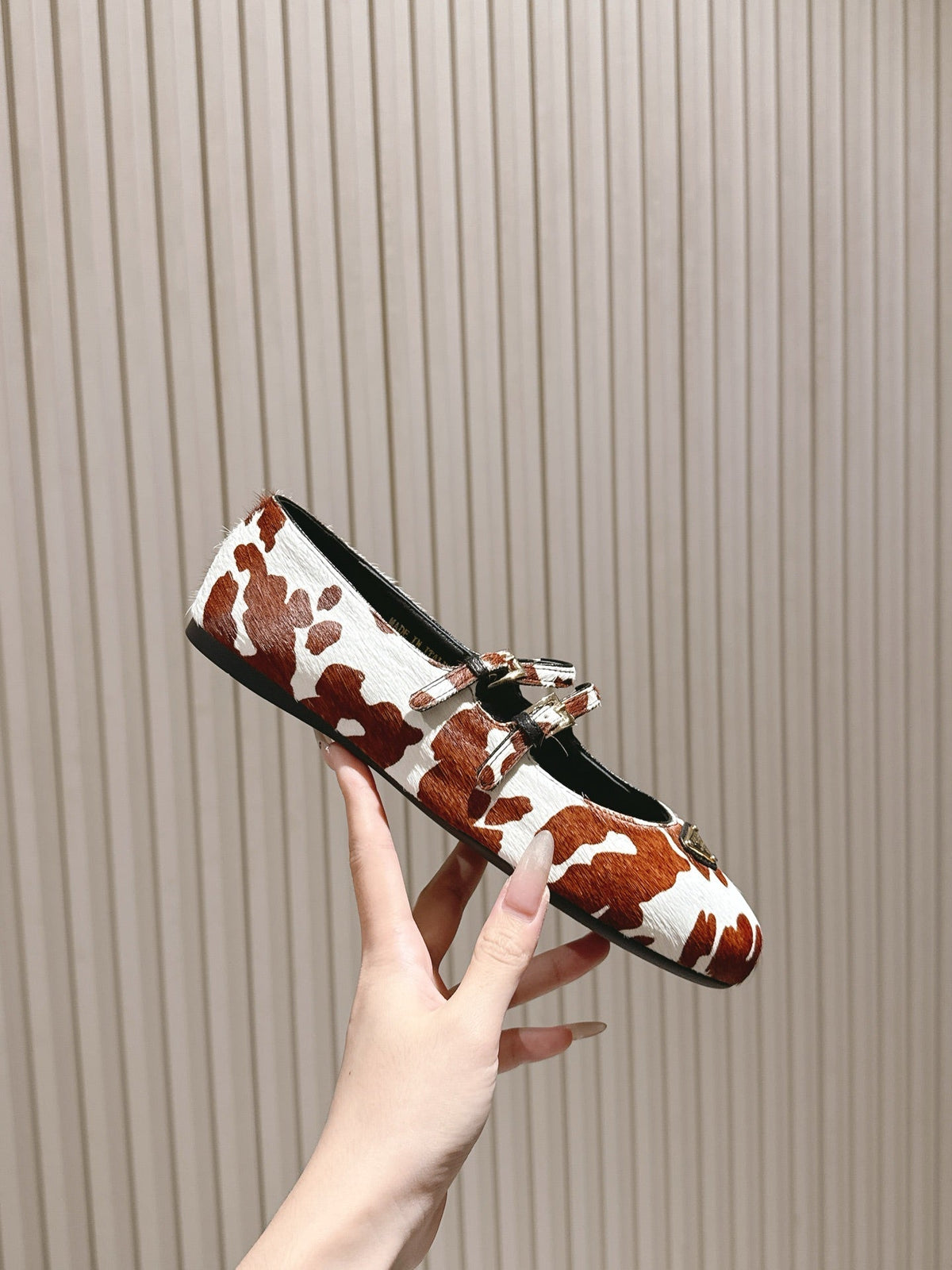 PRA 25s Ballet Flats with Small Buckle Brown White Cow Printed Calf-hair 449702
