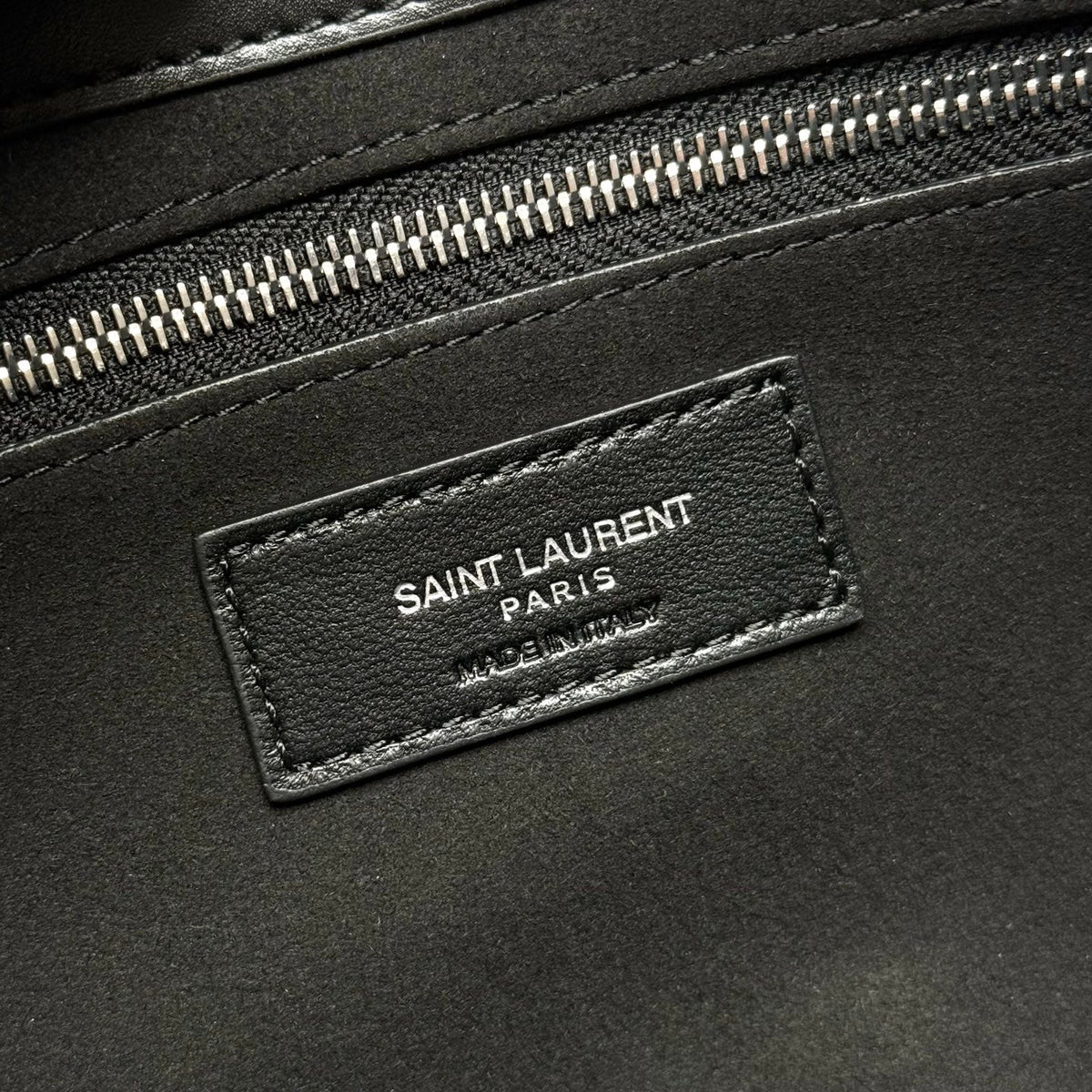 YSL Le 5 À 7 Hobo Bag 25cm Black with Silver hardware in Cowhide 285552