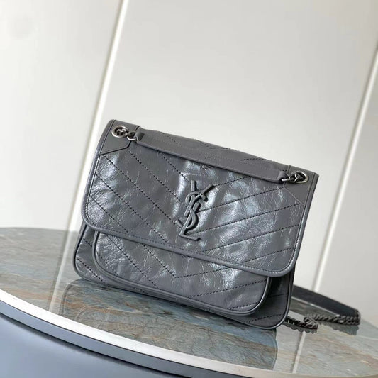 Niki Baby Shoulder Bag 28cm Dark Grey Glossy Leather 286060