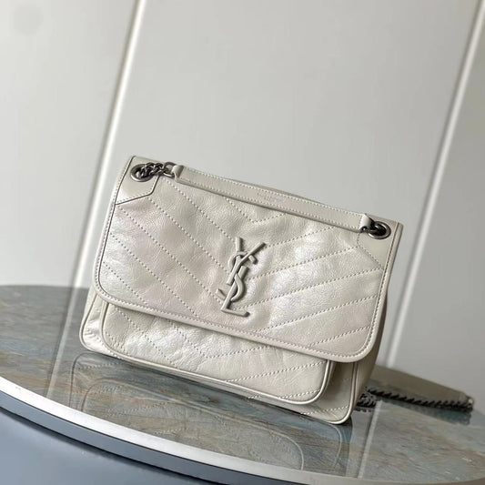 Niki Baby Shoulder Bag 28cm Light Grey Glossy Leather 286064
