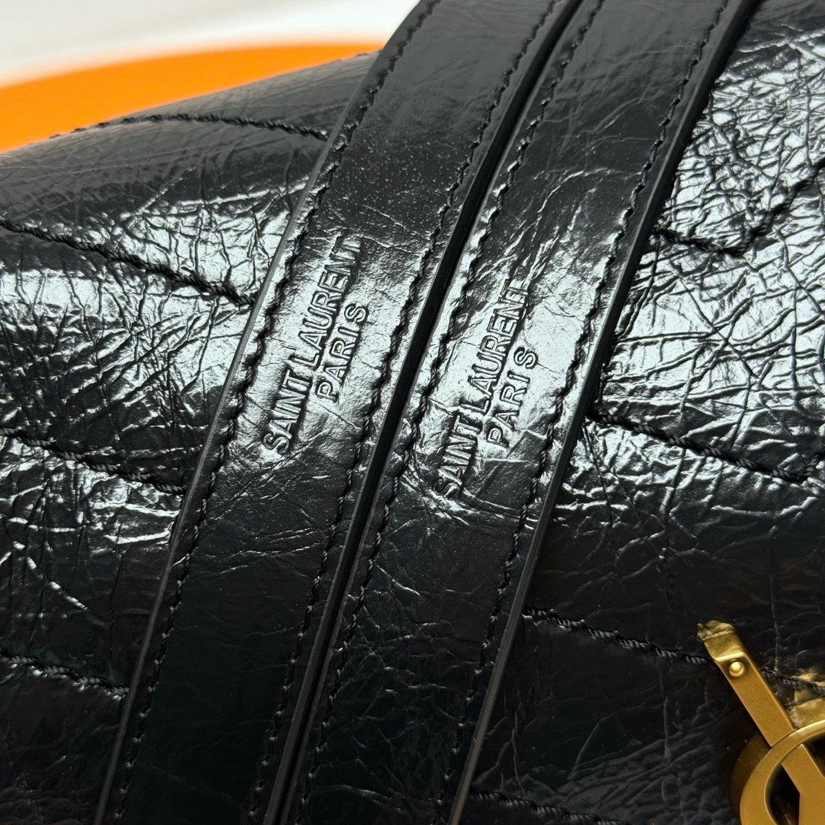 Niki Baby Shoulder Bag 28cm Black Glossy Leather 285481