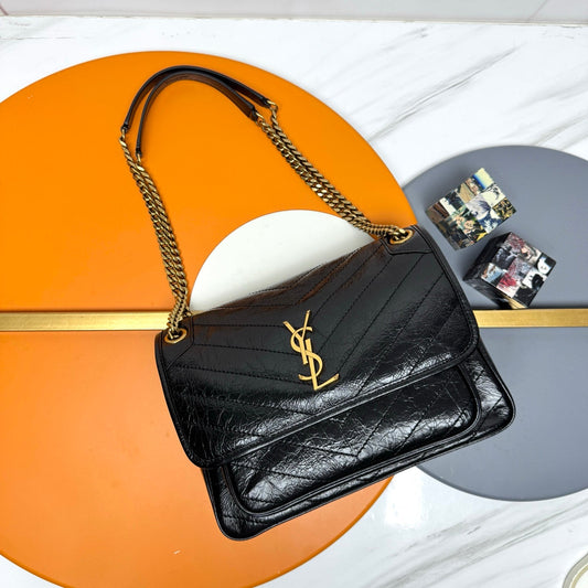 Niki Baby Shoulder Bag 28cm Black Glossy Leather 285481