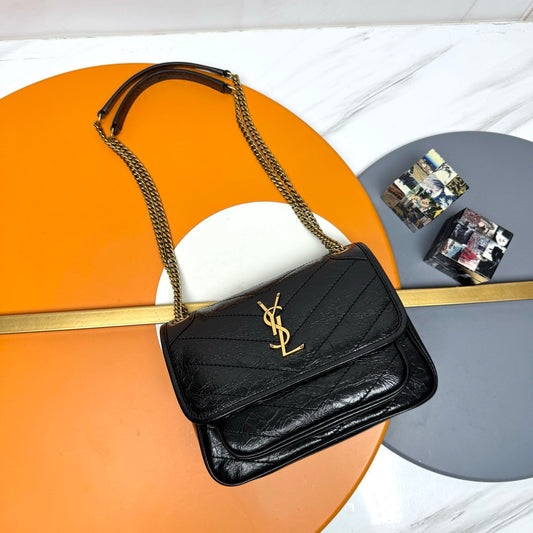 Niki Baby Shoulder Bag 22cm Black Glossy Leather 285487