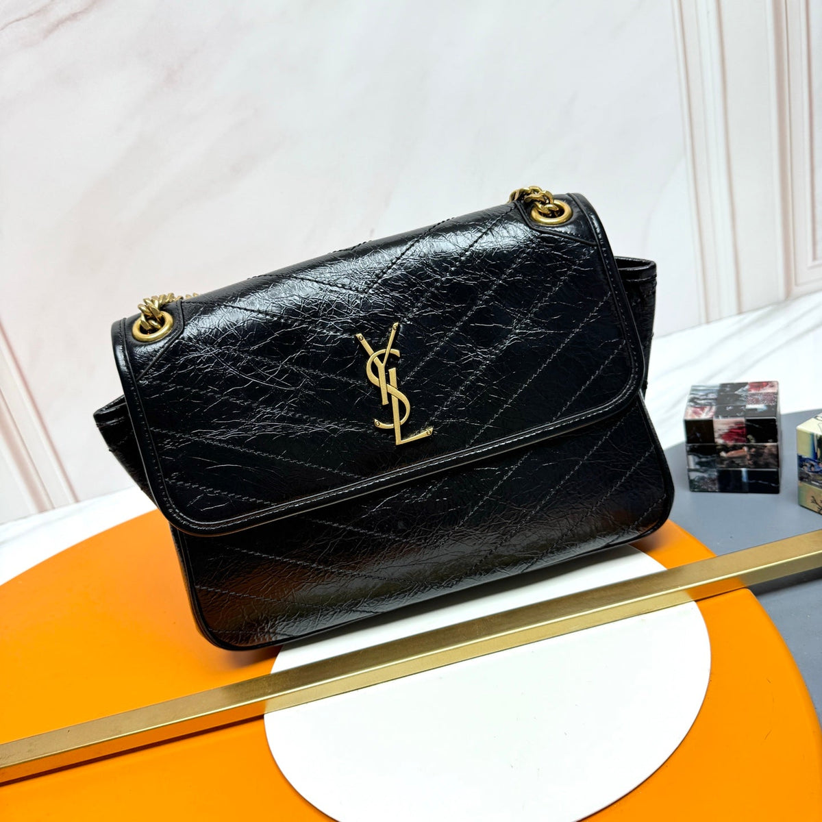 YSL Niki Tripouch Shoulder Bag 28cm Black in Oil-Waxed 285681