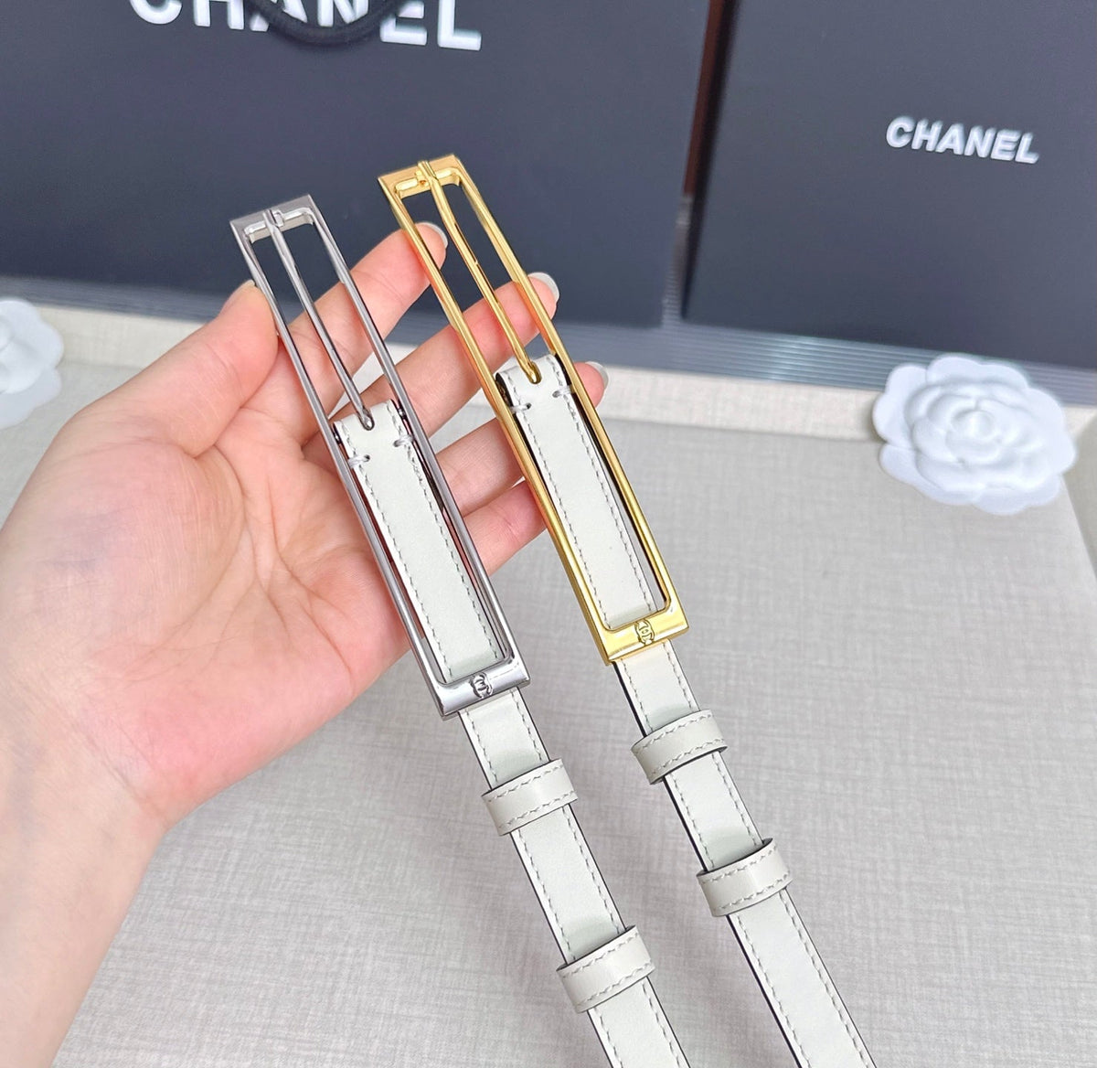 CC Métiers d’art 2026 1.5cm White Belt Leather 211432