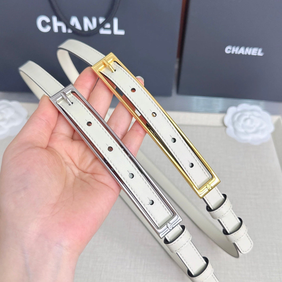 CC Métiers d’art 2026 1.5cm White Belt Leather 211432