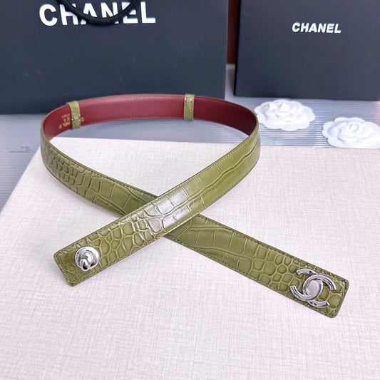 CC Fall Winter 2026 3cm Belt Khaki Gold Crocodile-Embossed Leather