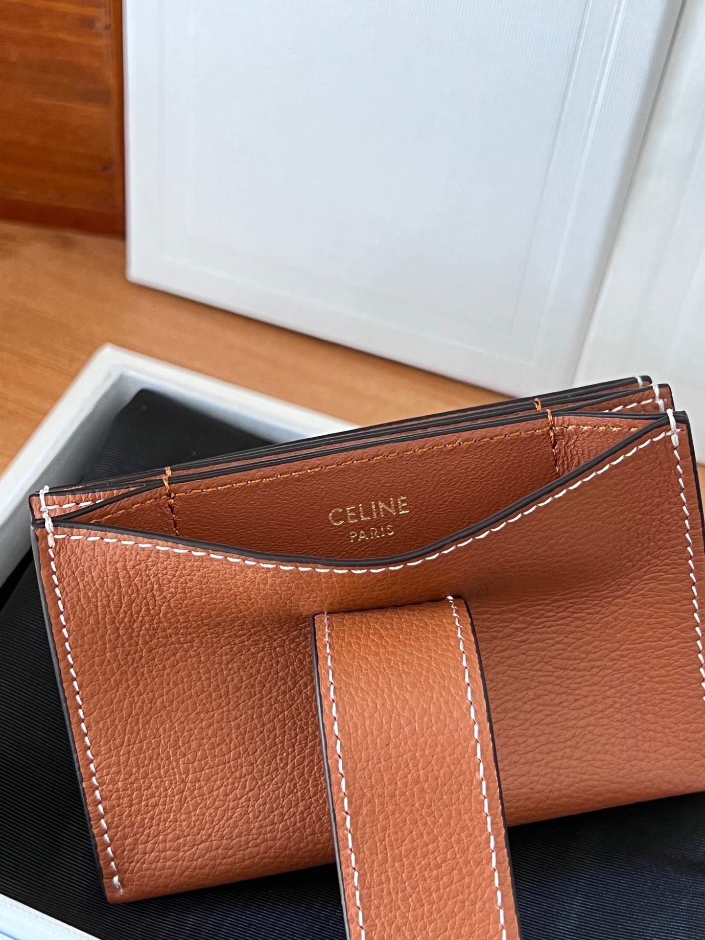 ACCORDEON 10N843 Card Holder Brown Grain Cowhide GHW