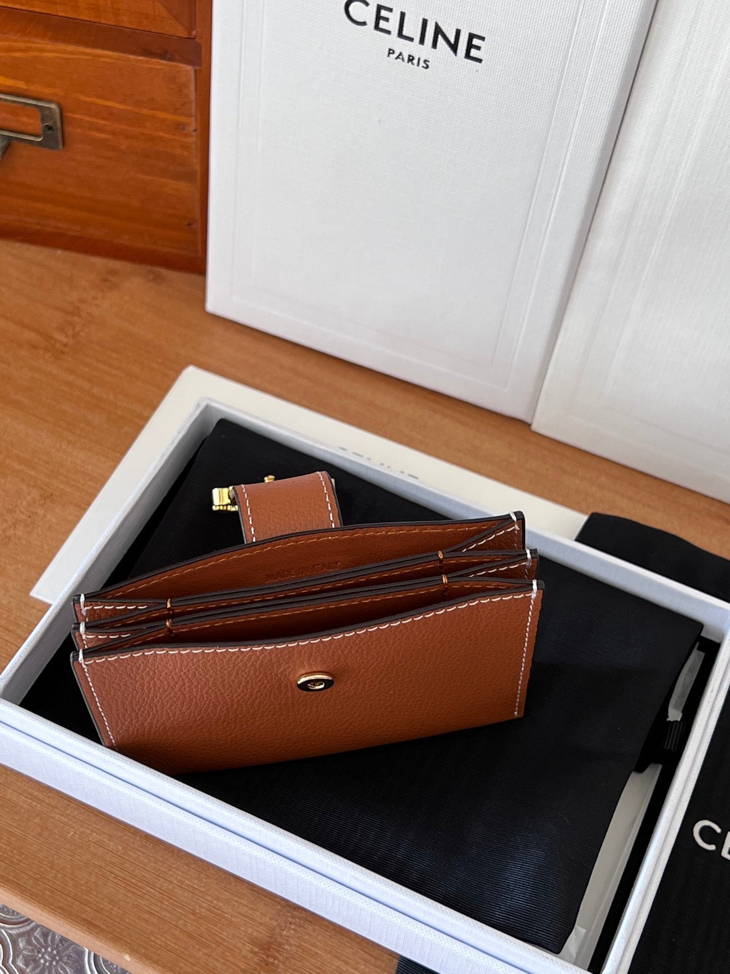 ACCORDEON 10N843 Card Holder Brown Grain Cowhide GHW