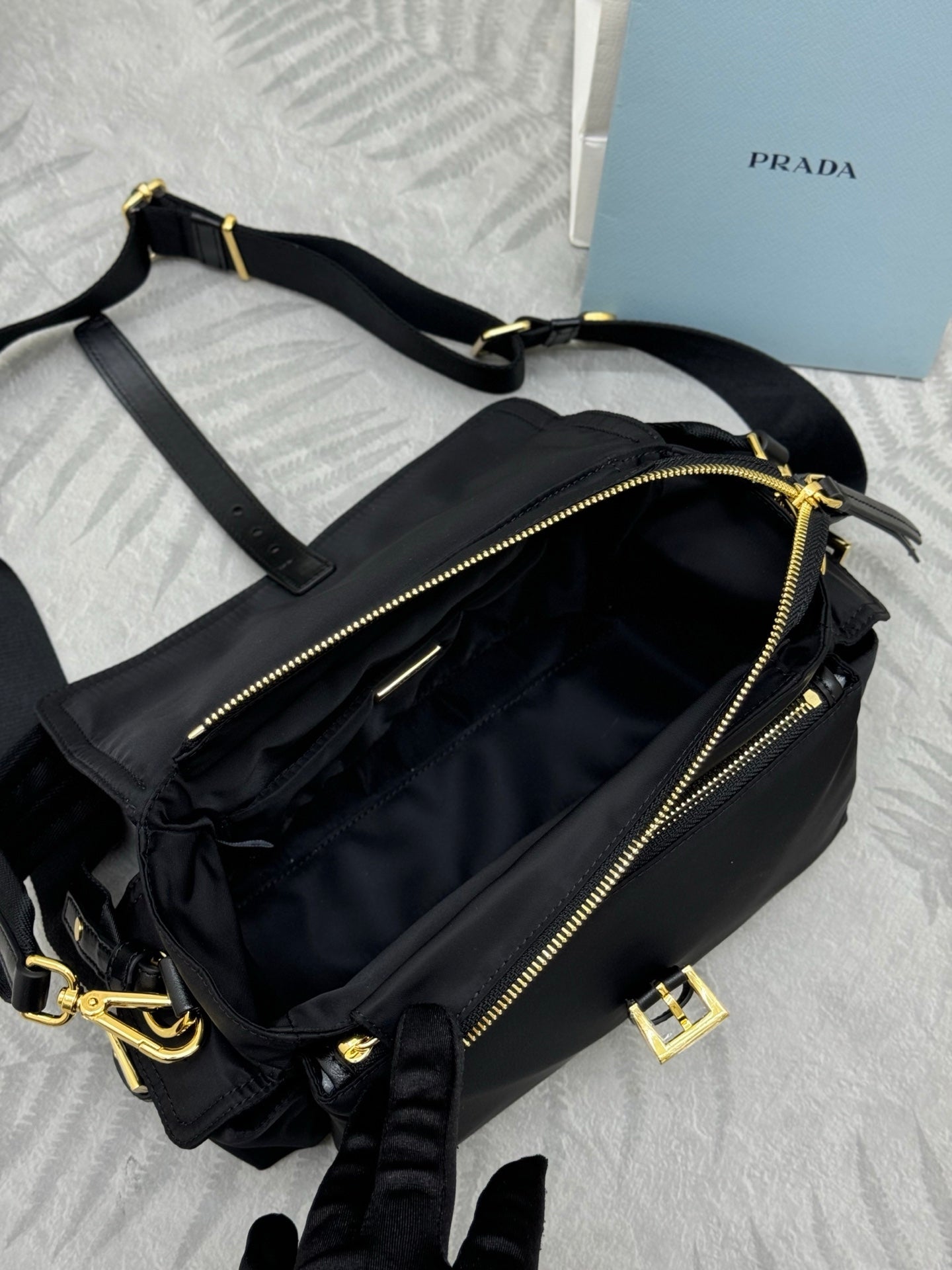 Pra Explore Medium Shoulder Bag With Flap Black Nylon 294024