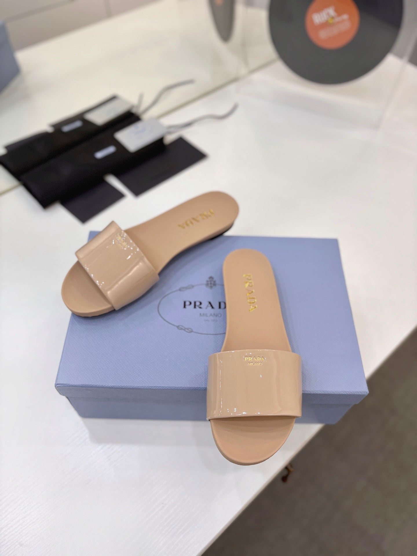 Prada Slides Beige Patent Leather 834595