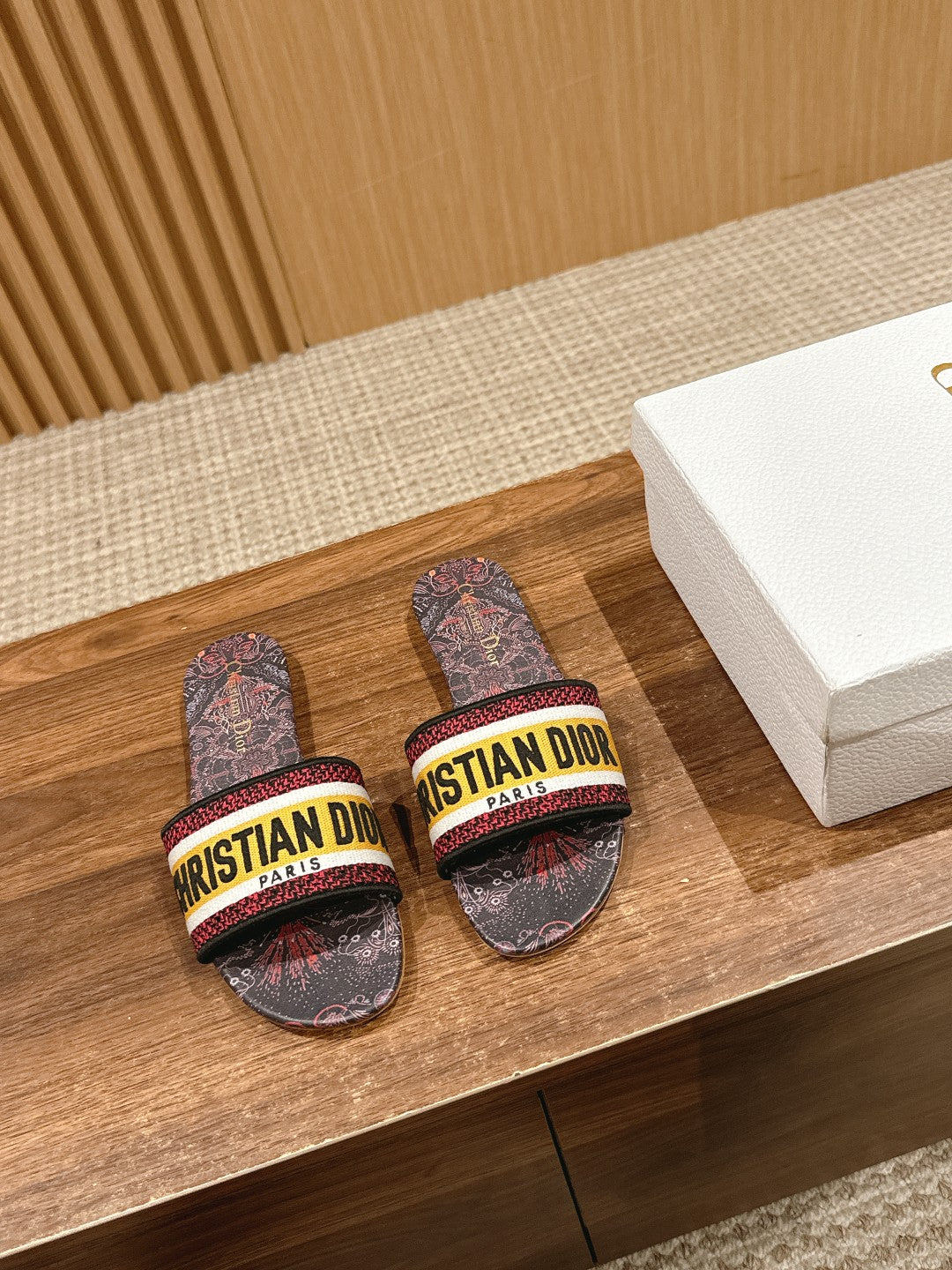 CD 26s Slide Sandals In Multicolor Toile Print Logo