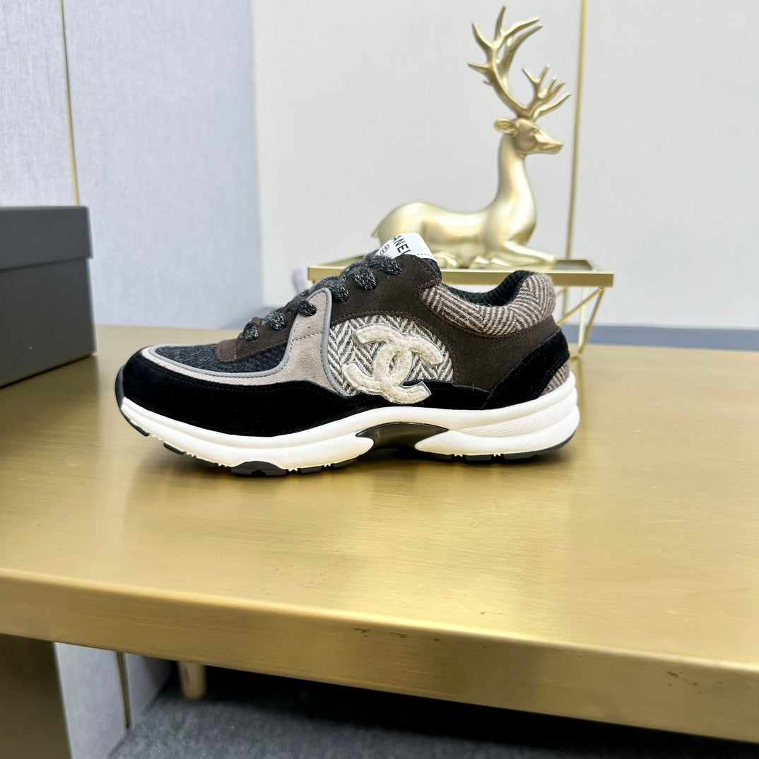 CC 2026 Casual Sneakers Black Gray Suede 668050