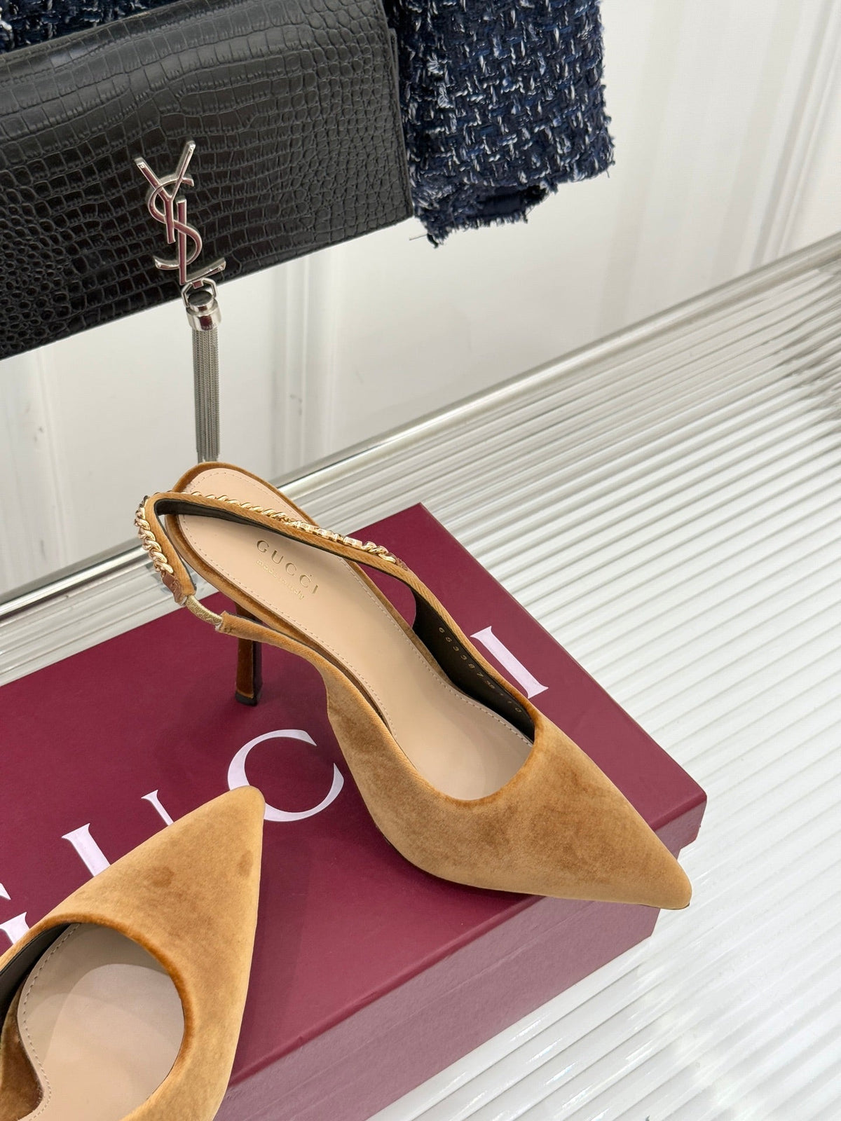 GG 26 Signoria Slingback Pumps 10.5cm Brown Wood Suede 632526