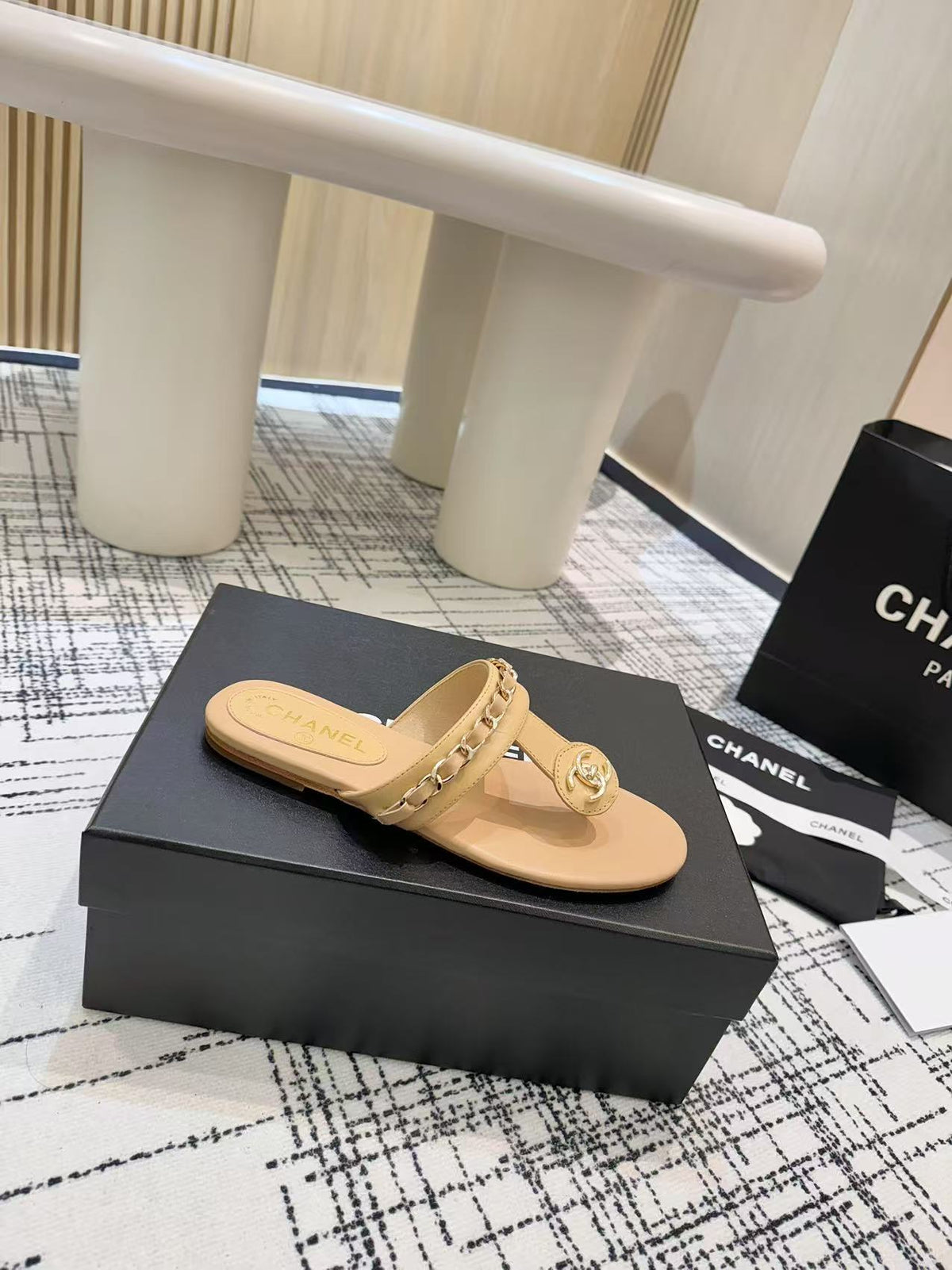 Chanel 2026 Thong Sandals Calfskin Chain 790087