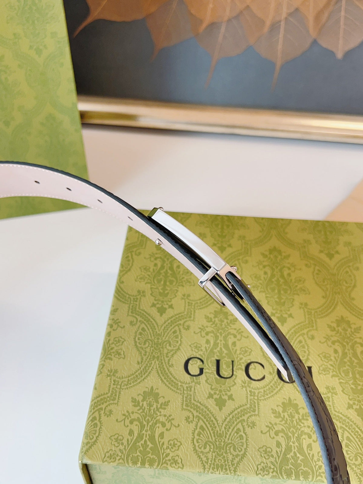Gucci Signature Belt Sliver Buckle 40mm Black Embossed Leather