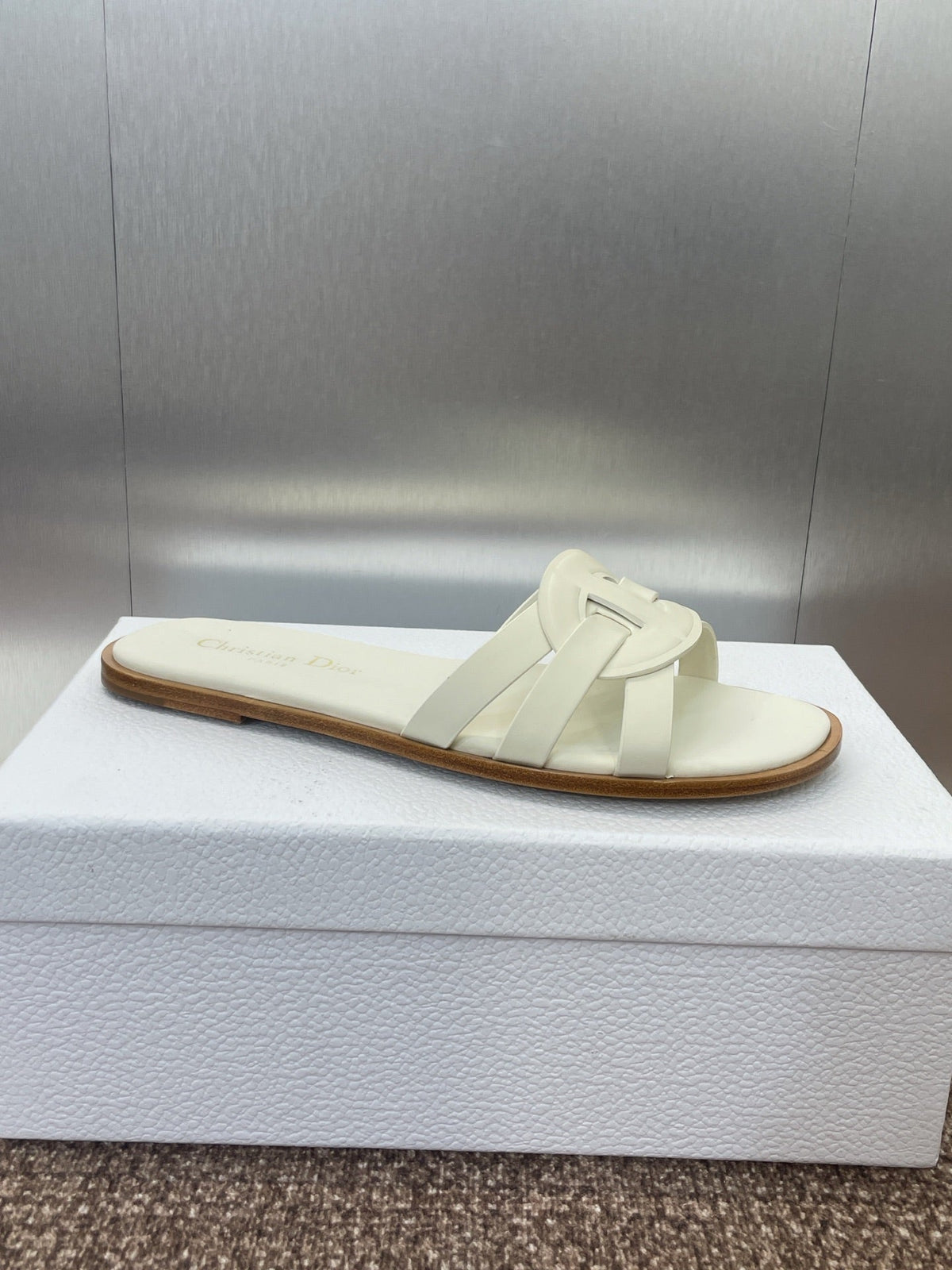 Dior 25 D-Club Slide Sandal White Calfskin 330322