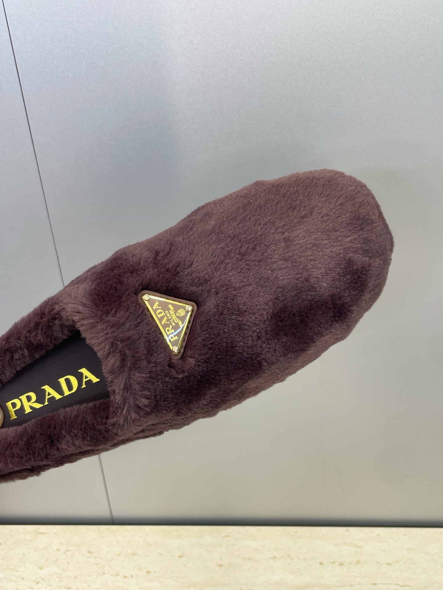 Prada 25s Slide Burgundy Shearing 551885