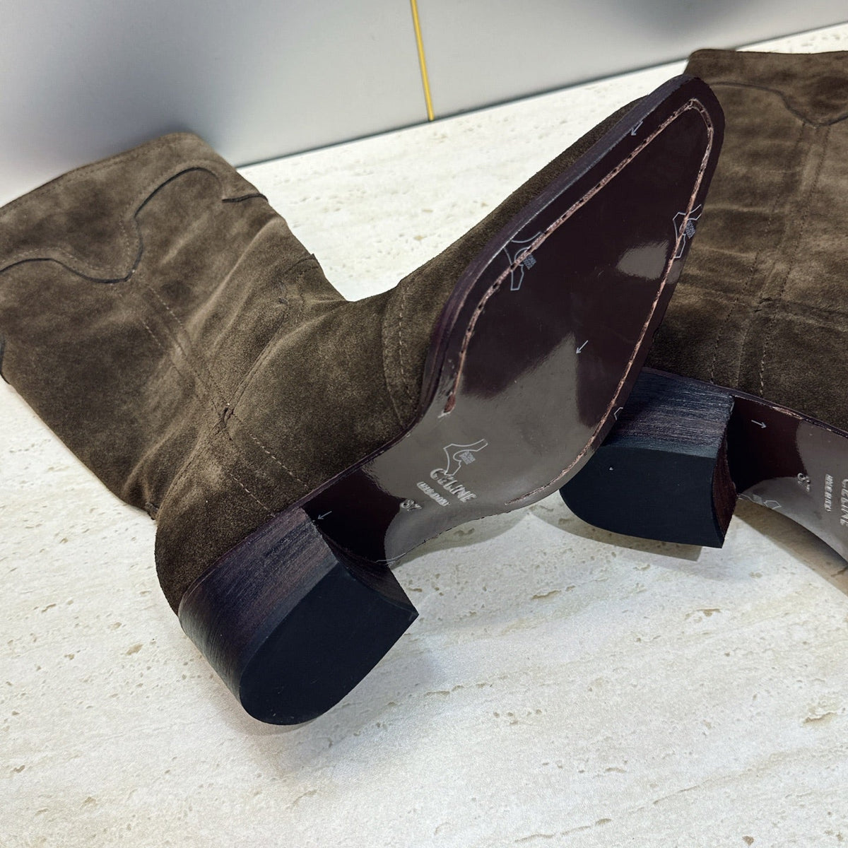 Celine 26s Mid-Calf Boots 4.5cm Brown Suede 959448