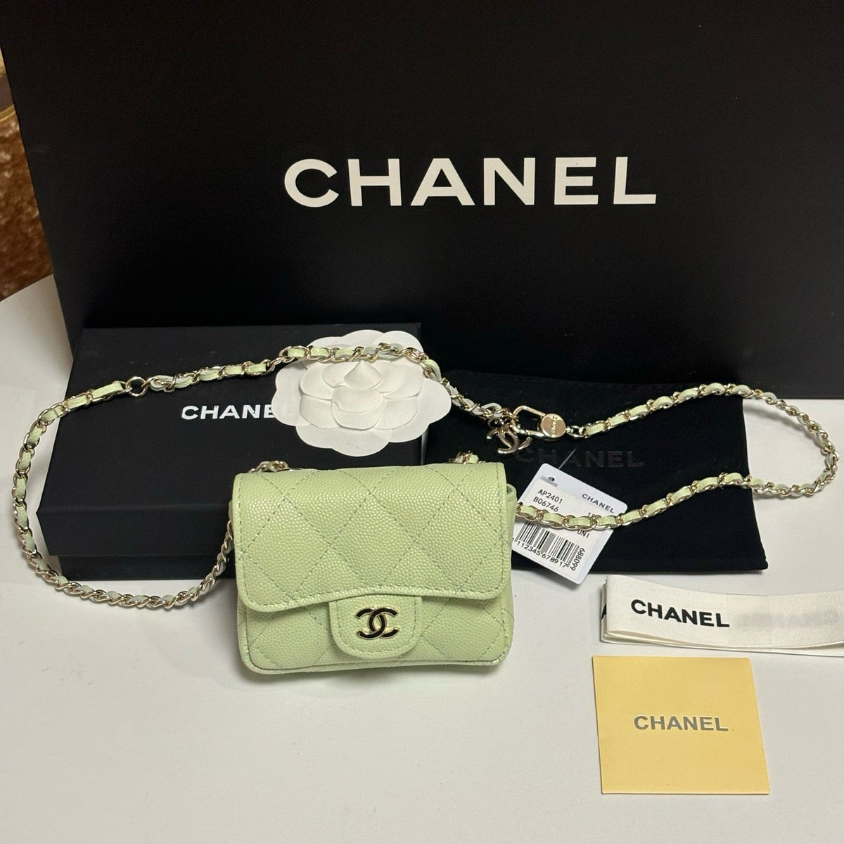 CC 26s Waist Belt Bag Chain Mint Green Caviar 212339