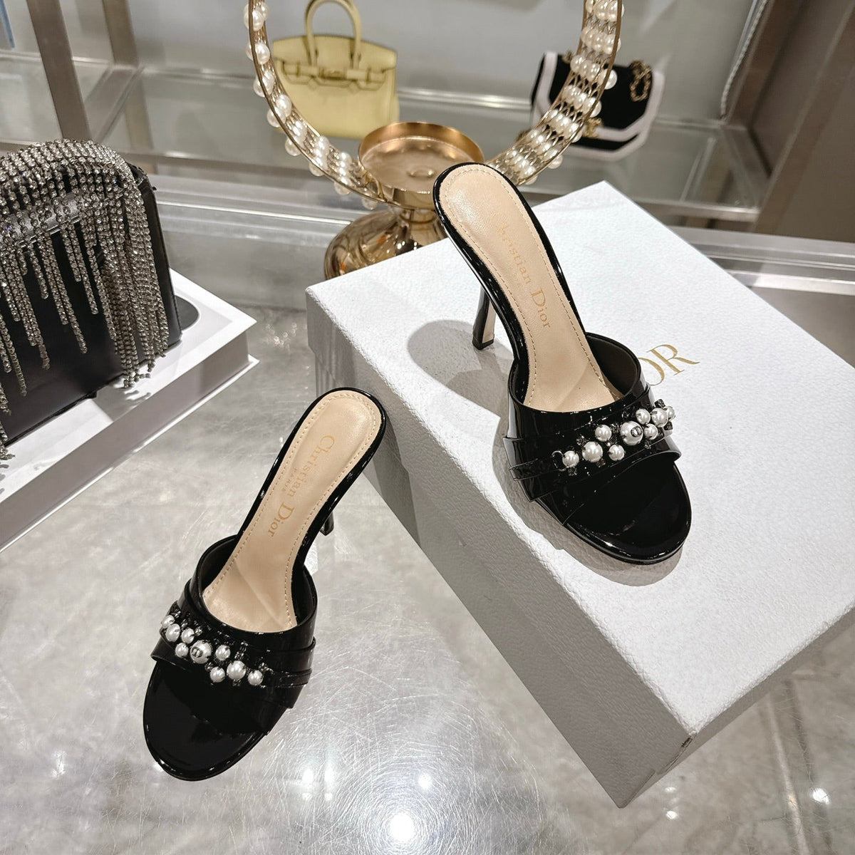 CD 26 High-Heeled Mules 85mm Pearl Black Patent Leather 592251