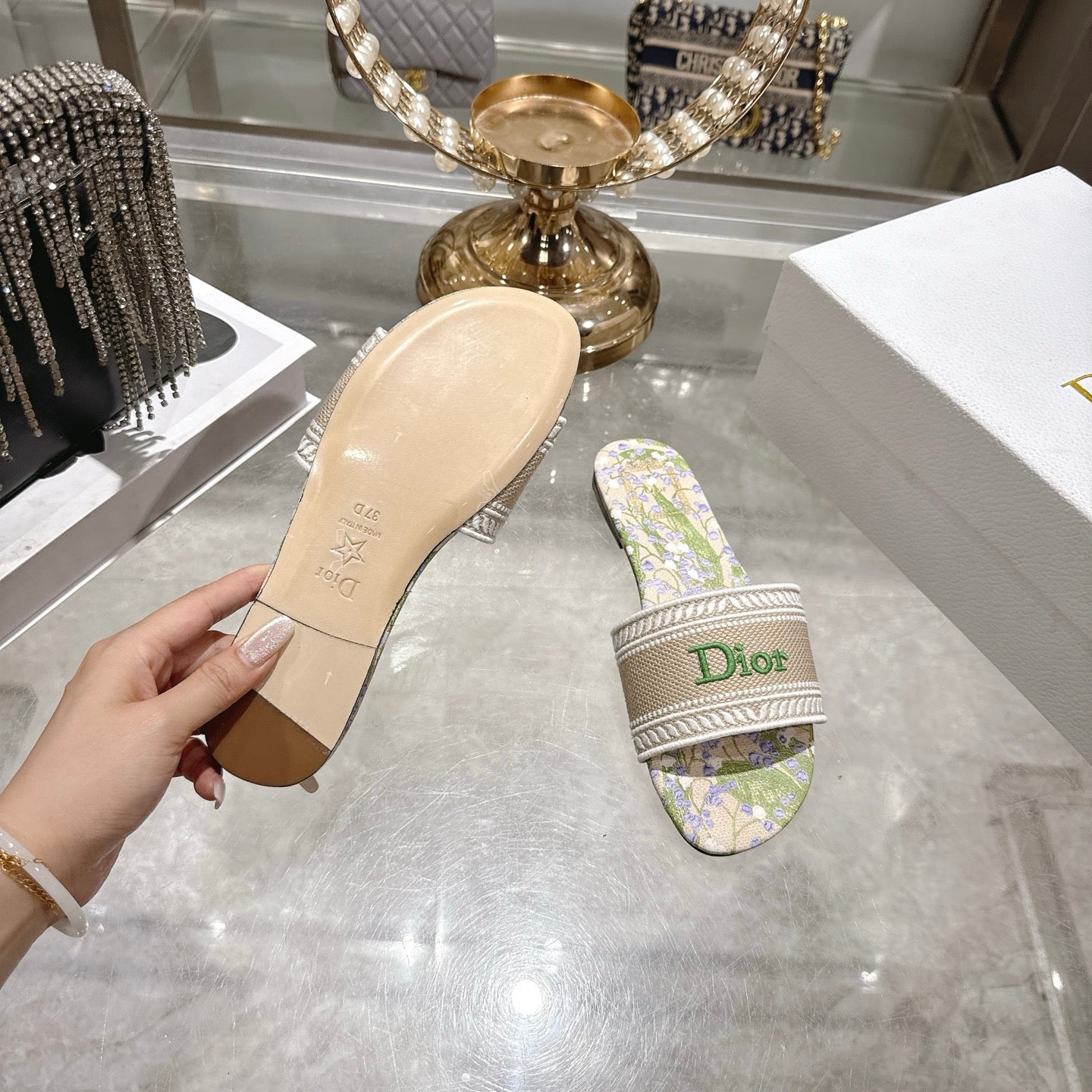 CD 26s Dway Slide Beige Colorful Cotton 679880