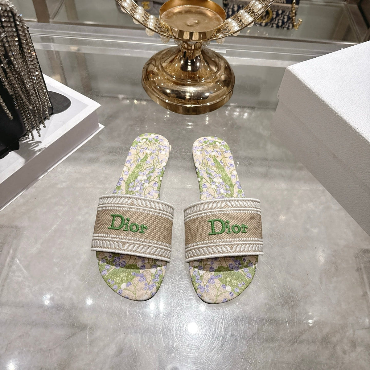 CD 26s Dway Slide Beige Colorful Cotton 679880