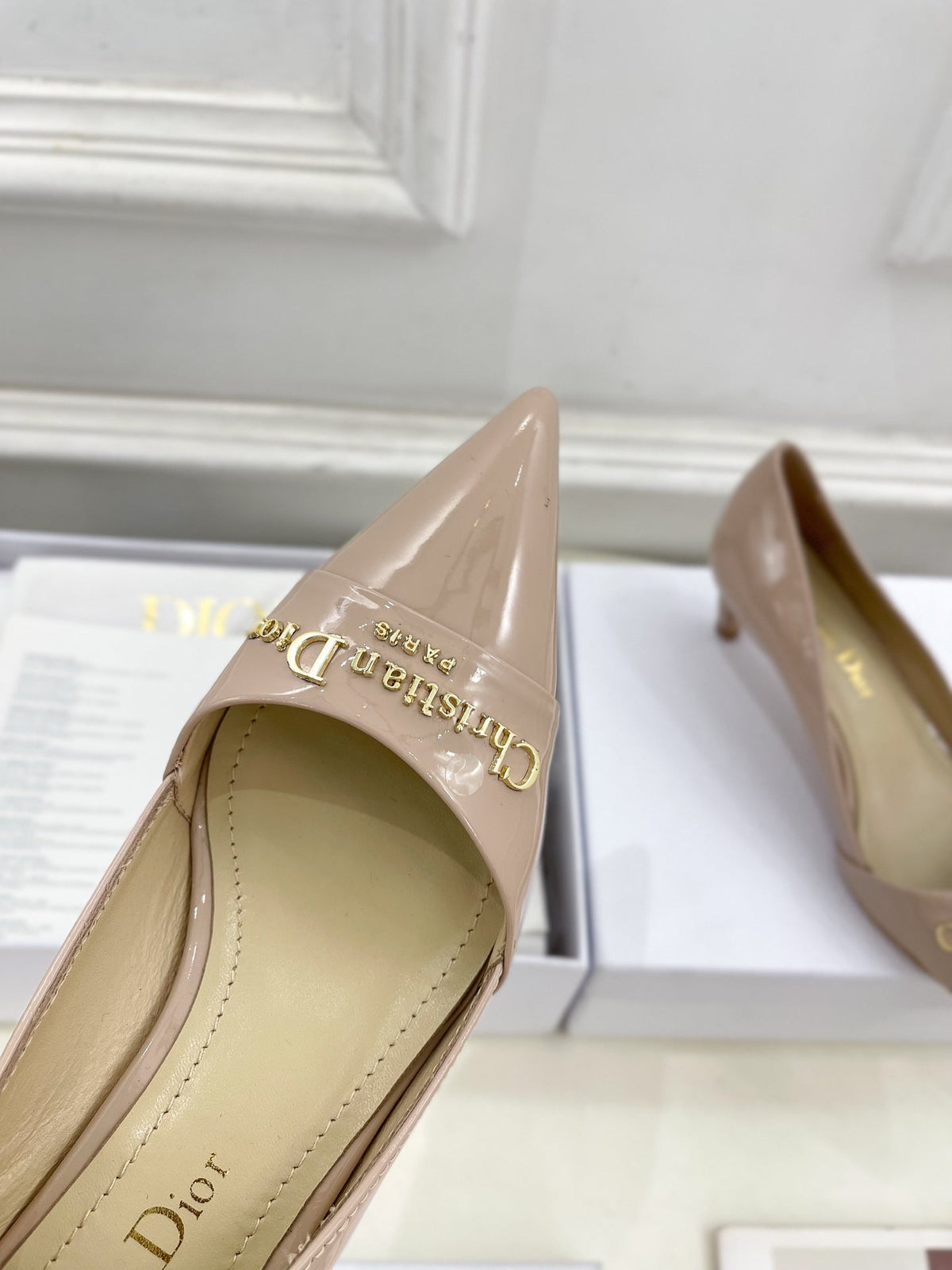 CD 25 Pump High Heels Pink Nude Patent Leather 307424
