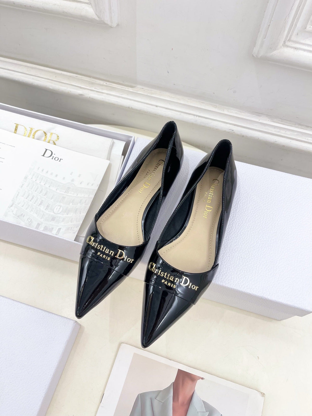 CD 25 Pump Flat Black Patent Leather 307412