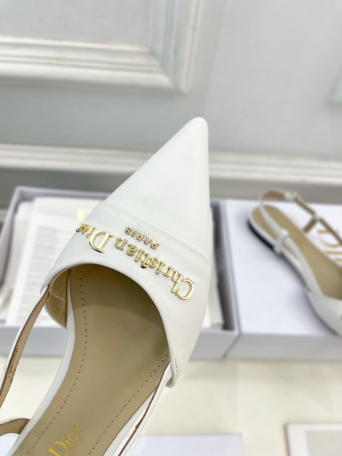 CD 25 Slingback Flat White Calfskin 307442