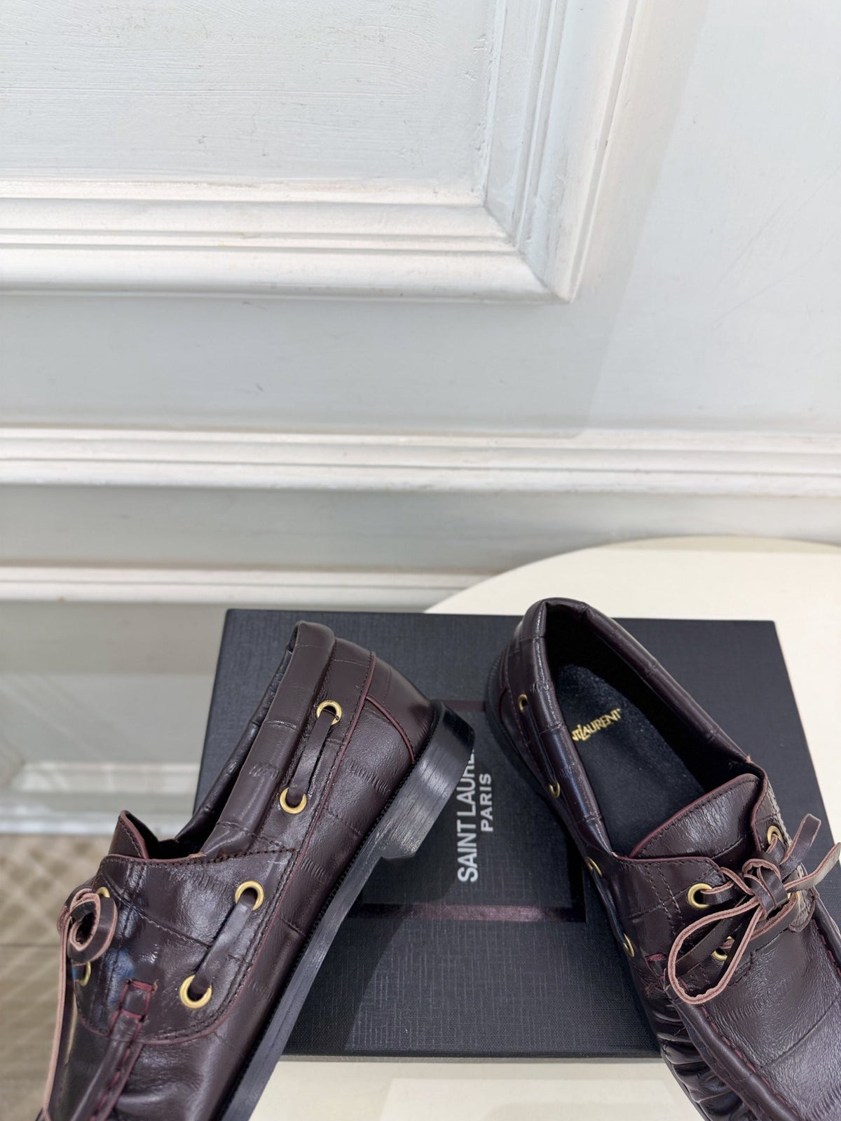 YSL Le Loafer Bateau Boat Shoes Deep Bordeaux Croc Embossed Leather 112336