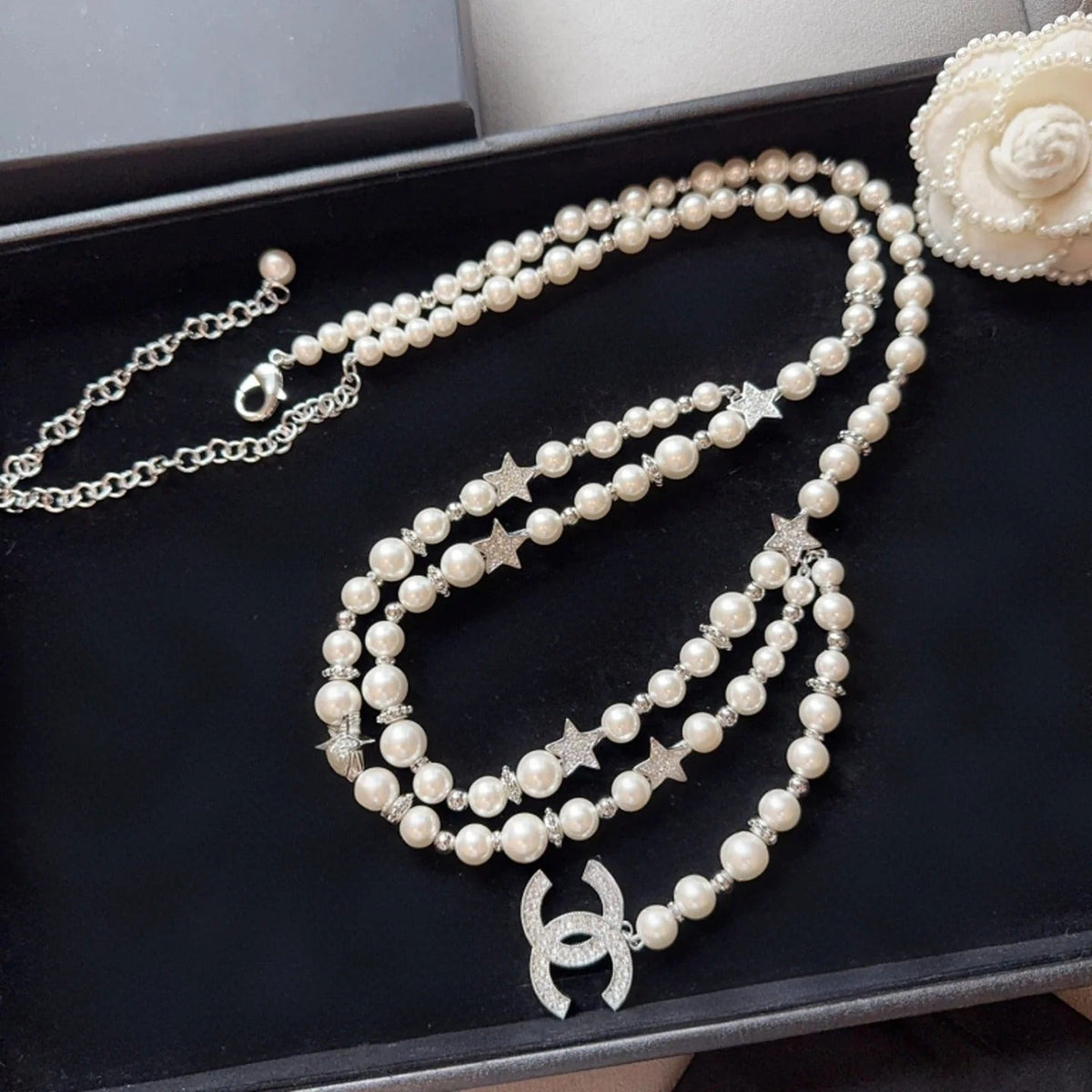 Chanel 2026 Pearl Star Charm Chain Belt 212351