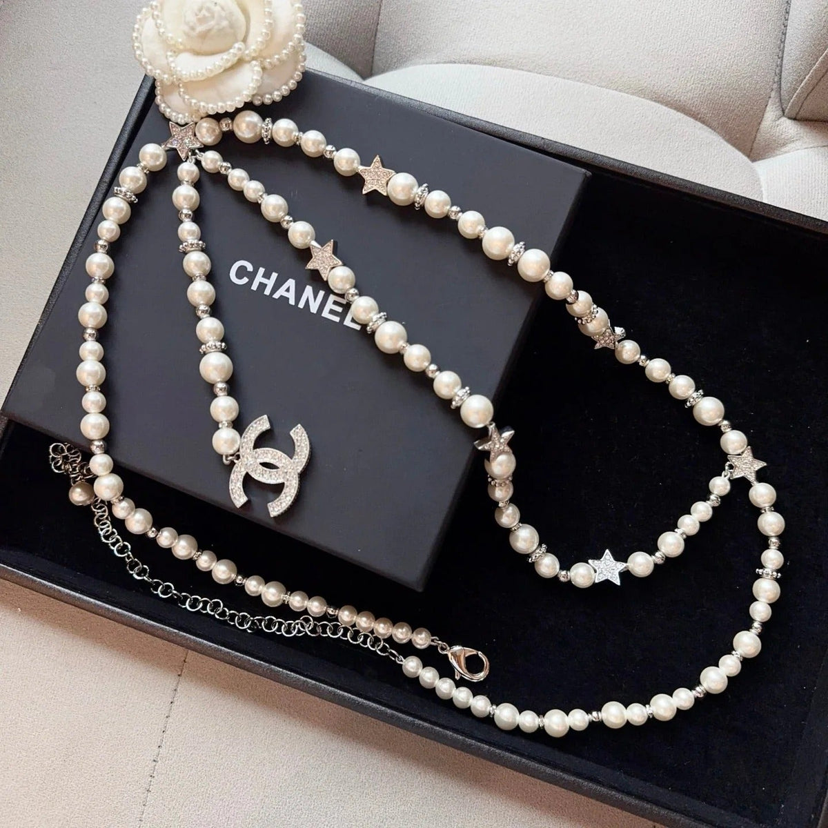 Chanel 2026 Pearl Star Charm Chain Belt 212351
