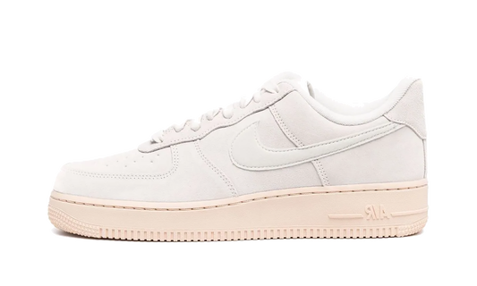Air Force 1 Low "Winter Premium Summit White Suede" DO6730 100