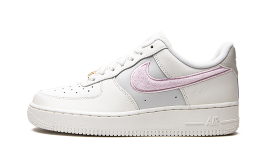 AIR FORCE 1 07 WMNS "REGAL PINK" DQ0826 100