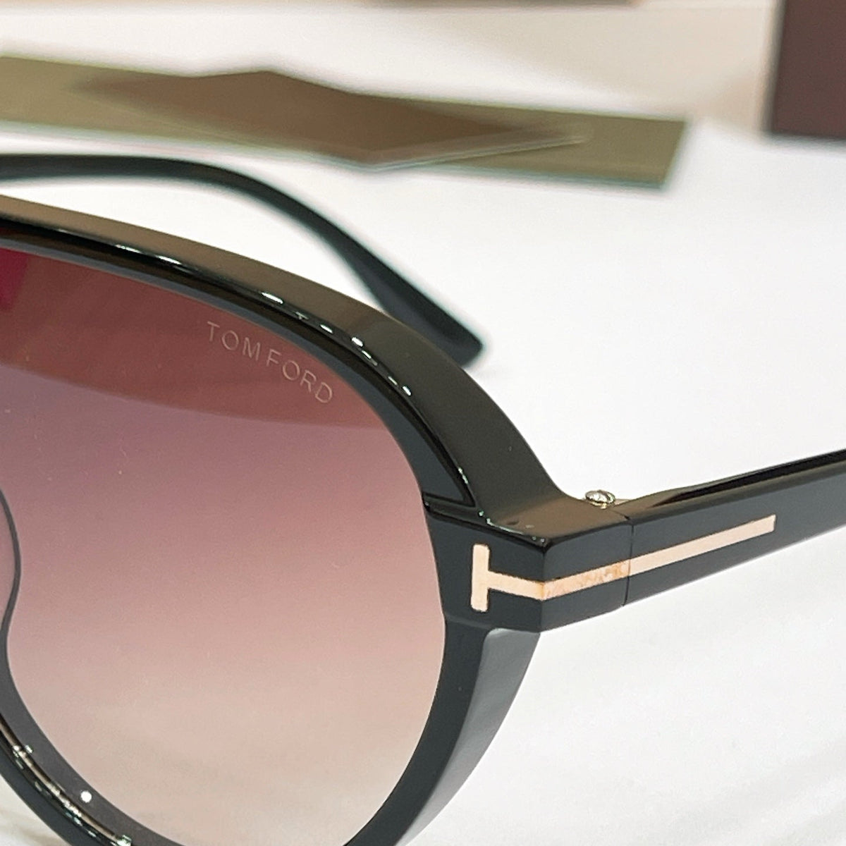 TOM FORD Sunglasses FT1023